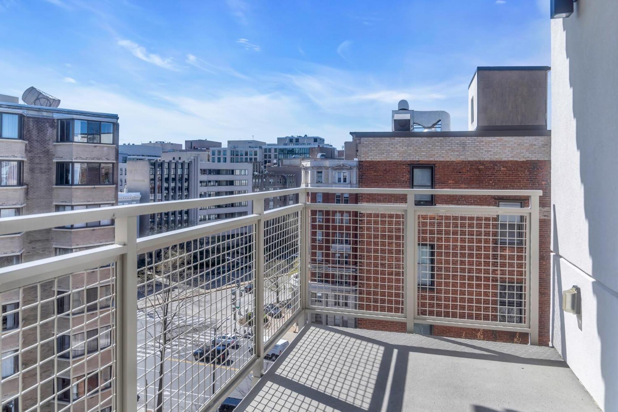 Fully Furnished Apartment In Washington Near Logan Circle חדר תמונה
