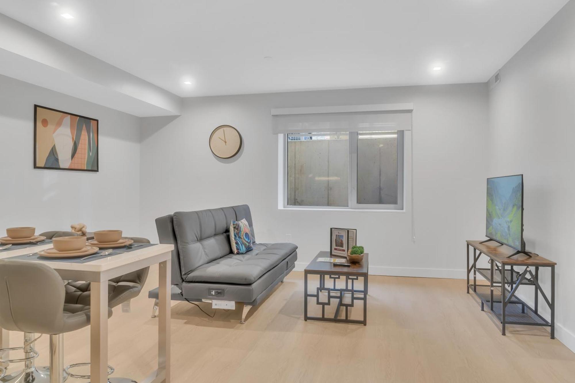 Fully Furnished Apartment In Washington Near Logan Circle מראה חיצוני תמונה
